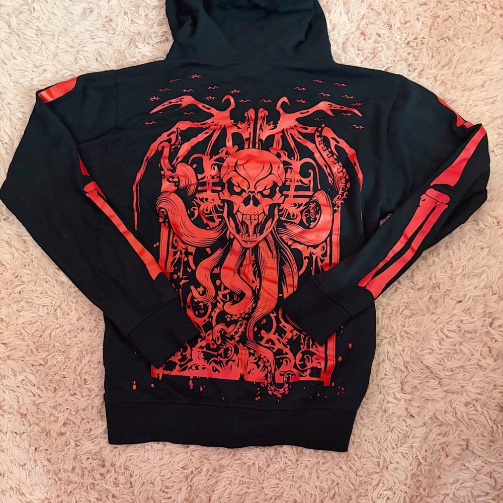 Hot Topic Red and Black Zip Up Hoodie with Skull Octopus Skelton Arms Sz S